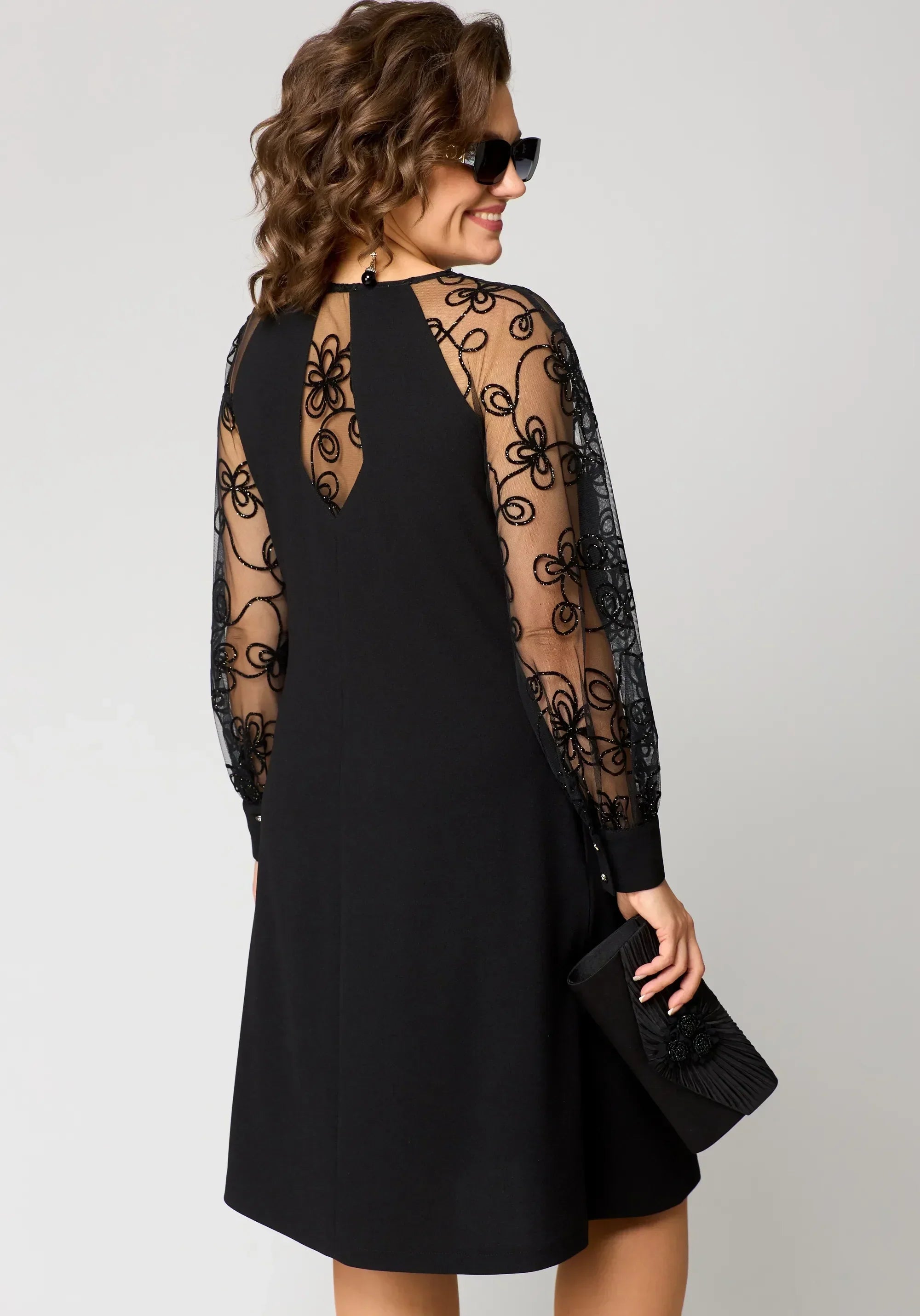 Gabrielle - A-Linien Kleid mit bestickten Mesh-Ärmeln