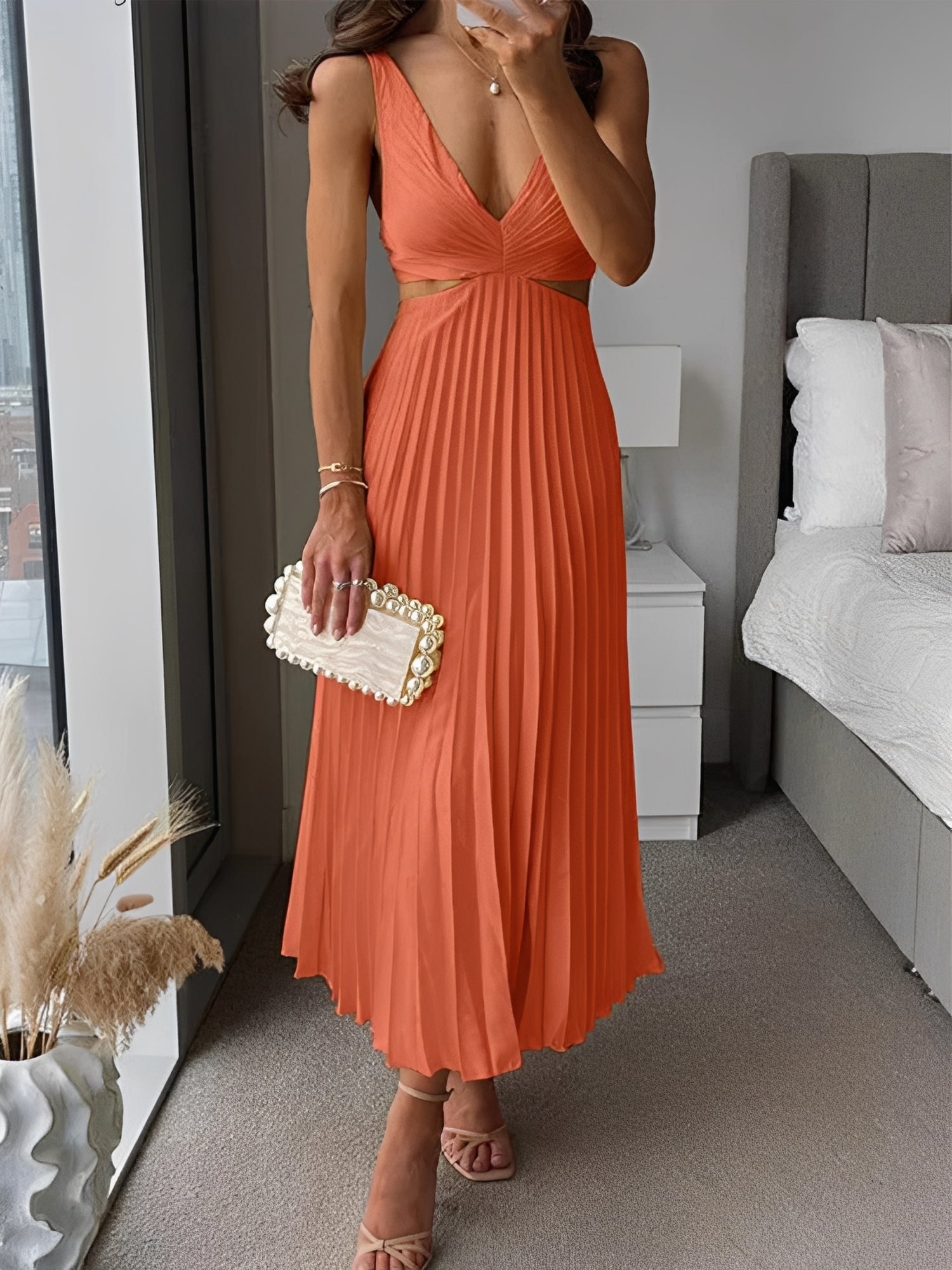 Jane - Stilvolles Plisseekleid mit offenem Taillenbereich für Damen