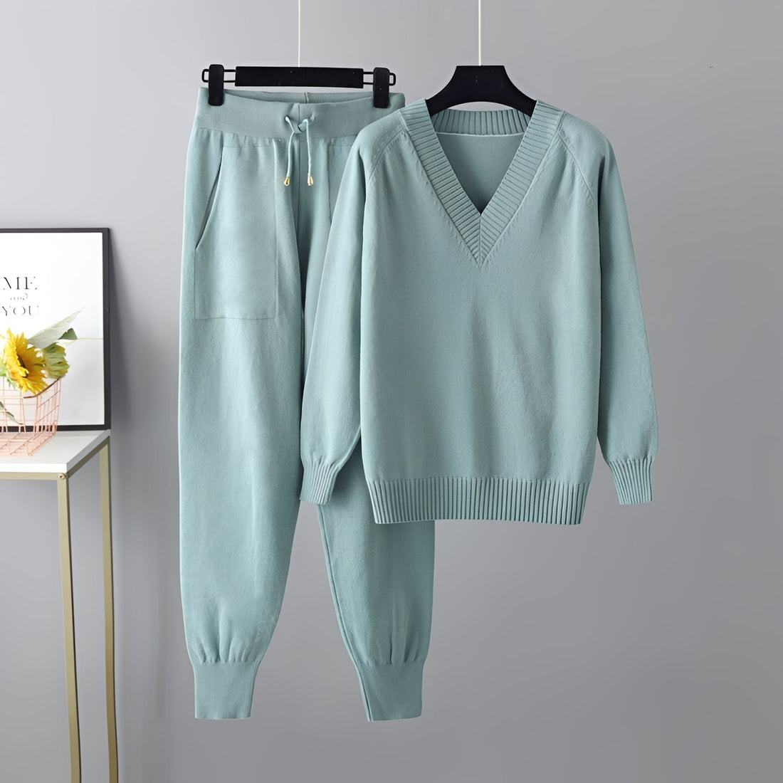 Evelyn - Modisches Set aus Pullover und Hose für Damen