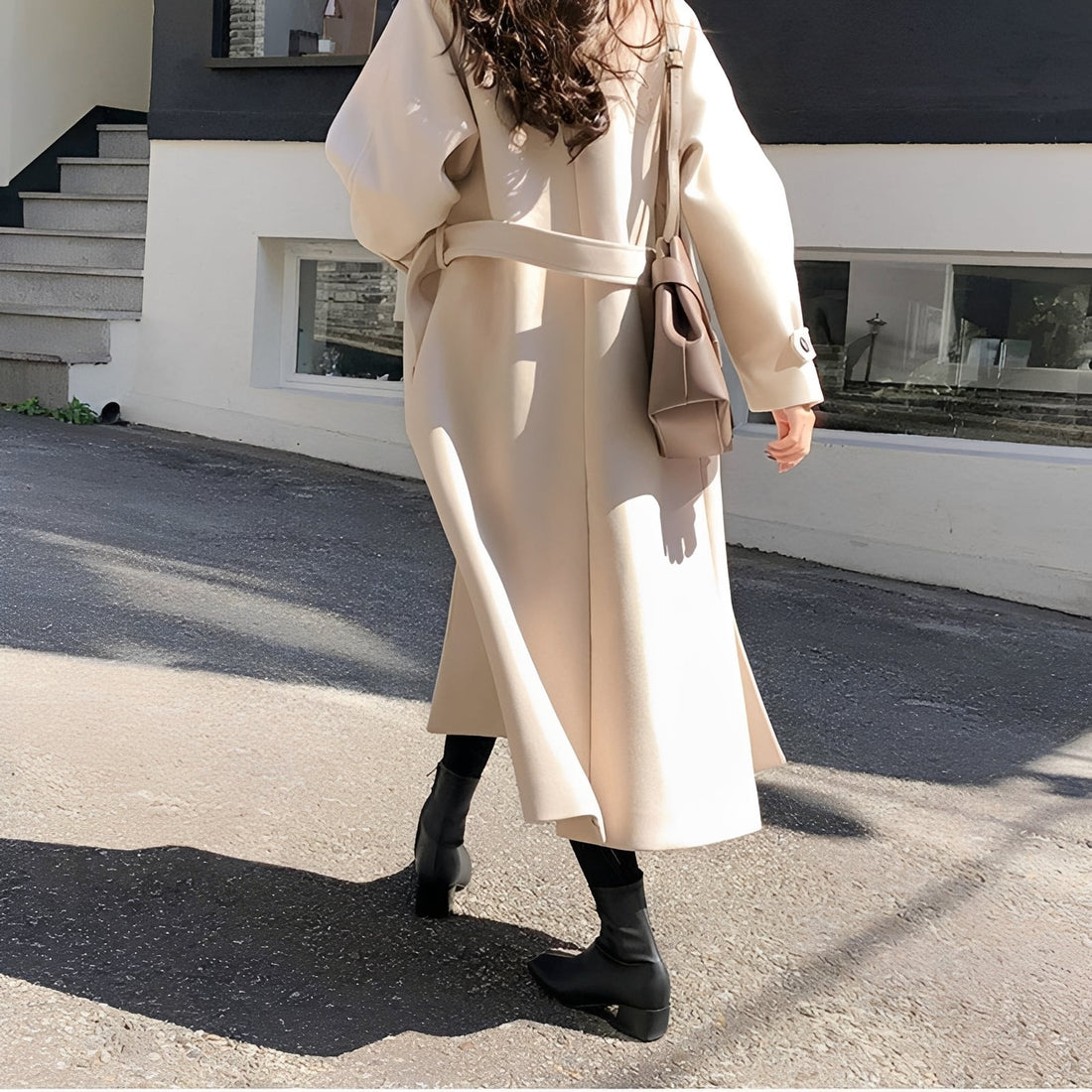 Bethany - Stilvoller langer Damen-Wollmantel