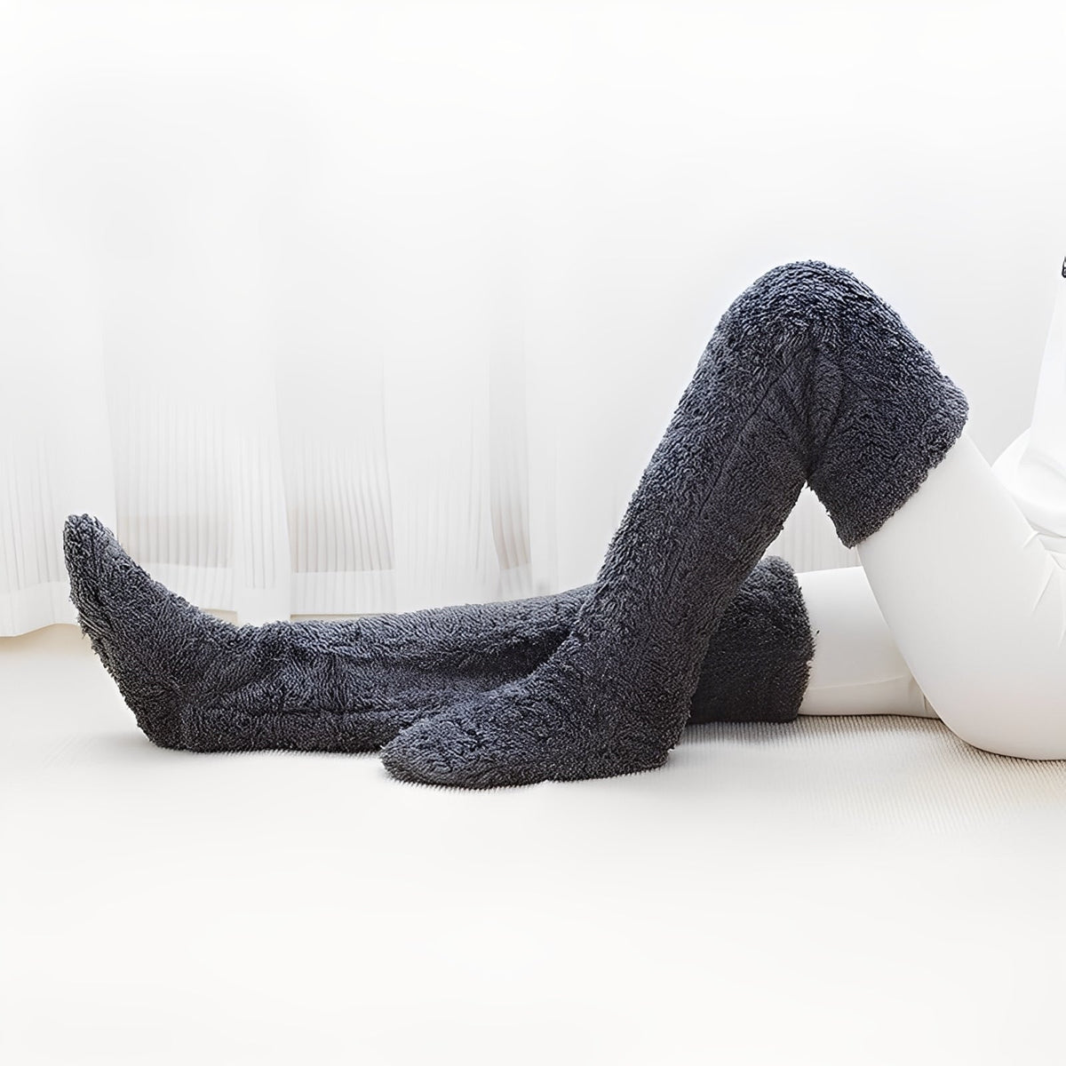 Camellia - Warme Winter-Damensocken über das Knie