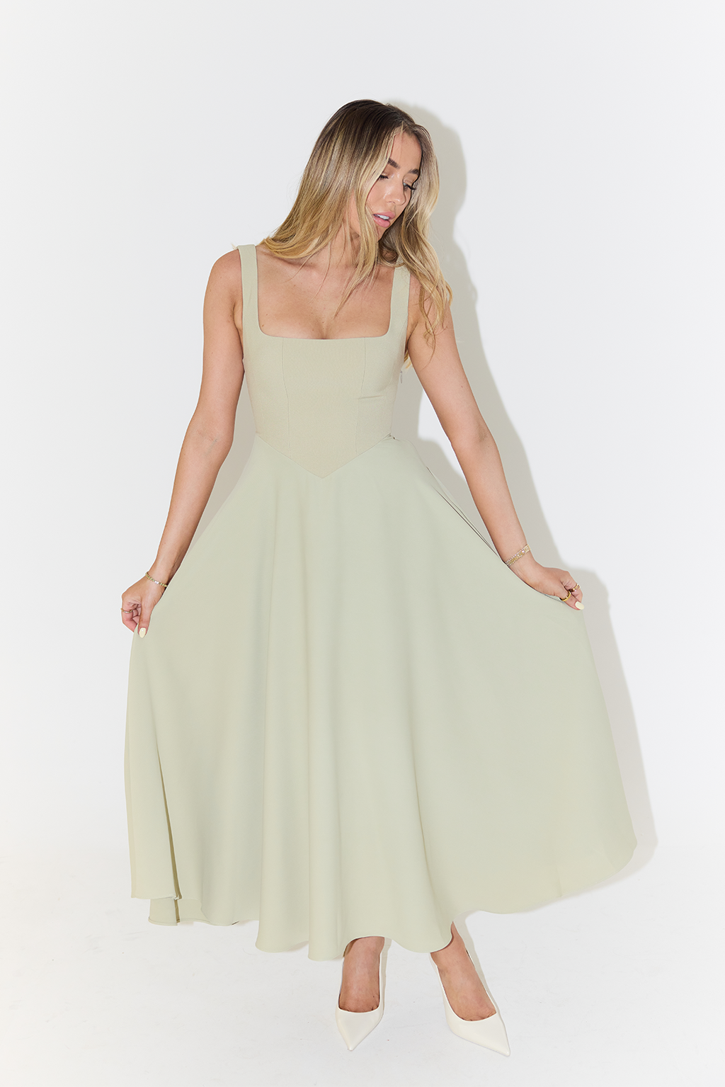 Melisandre - Midi Kleid für Damen, Elegant & Vielseitig