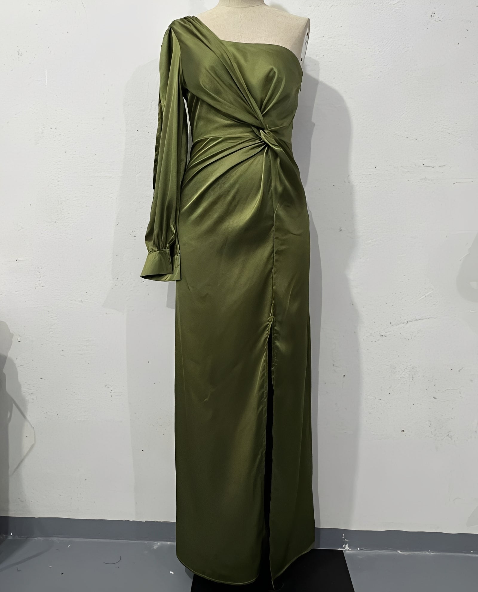 Jenna - Elegantes Damen-Abendkleid mit Schlitz