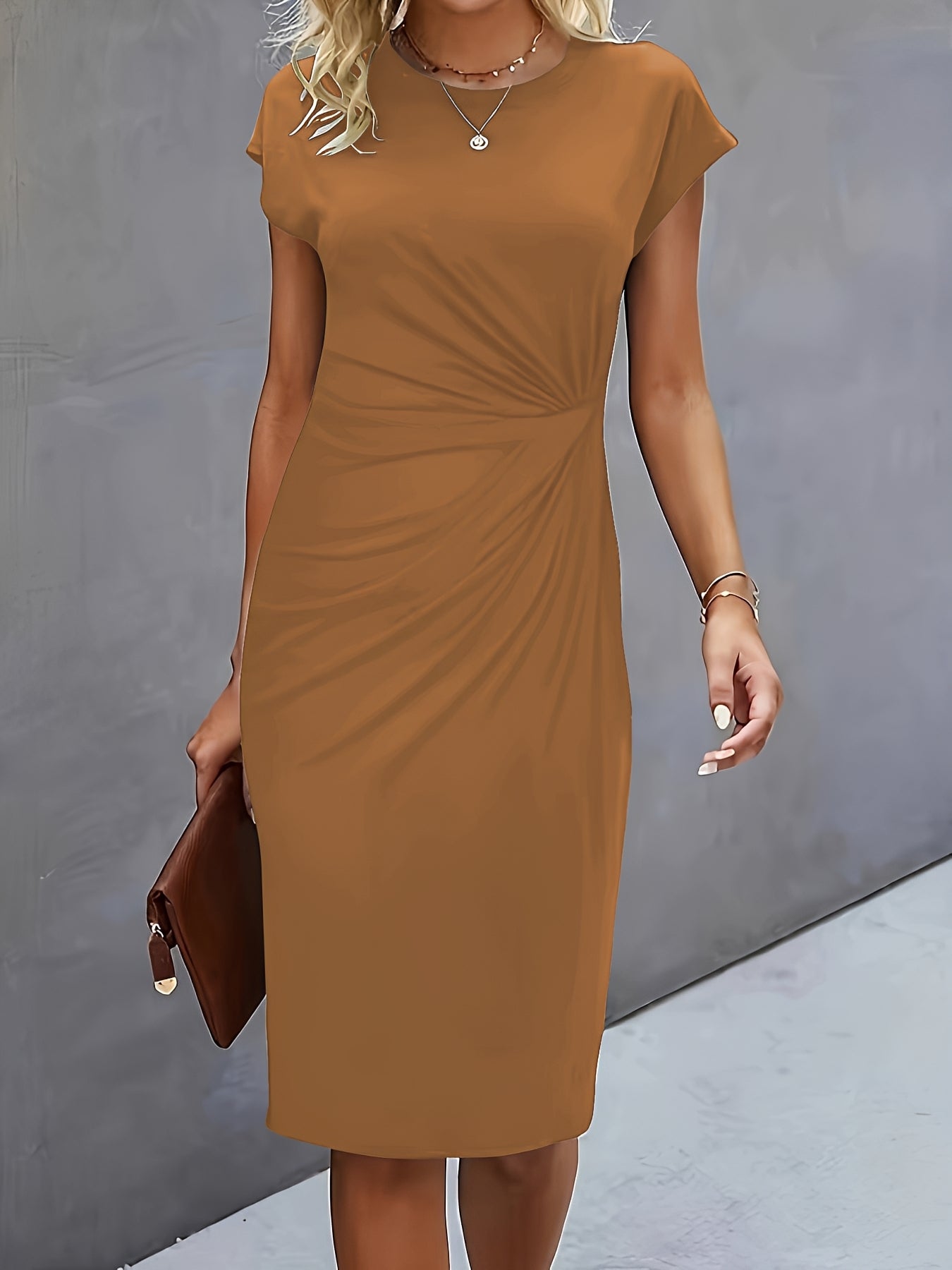 Christina - Damenkleid mit elegantem Knotenakzent