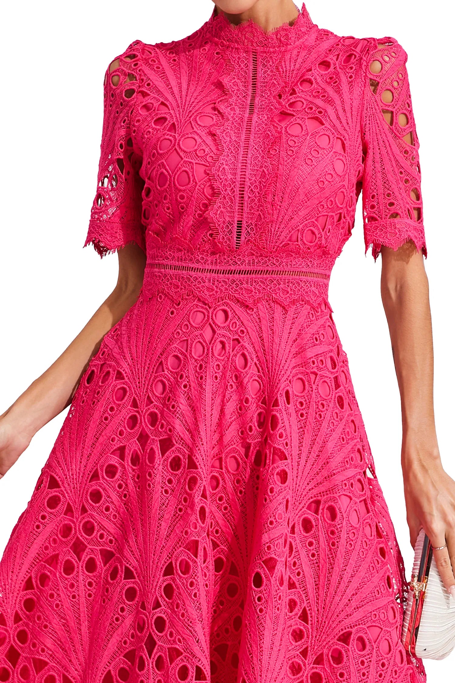Pierre - Midi-Kleid mit Spitze und Raffinesse