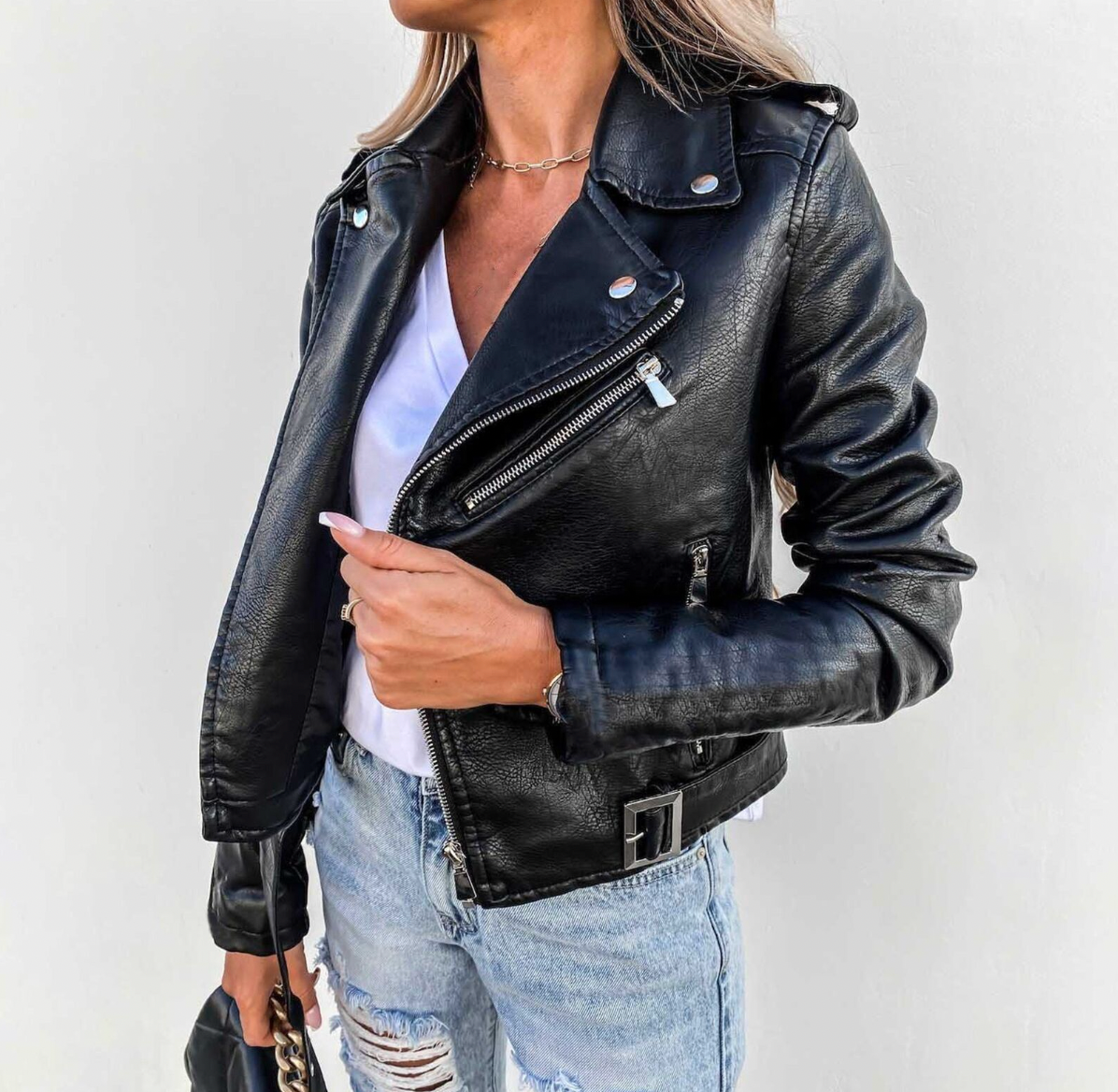 Ella - Schicke und traditionelle Damenlederjacke.