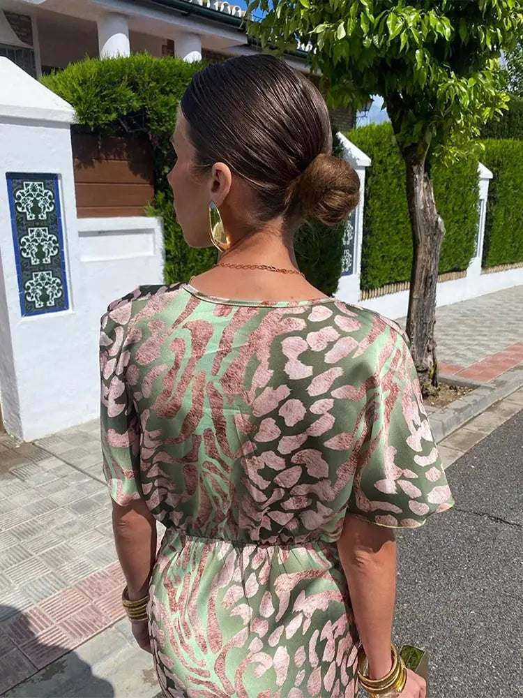 Cosima - Damenkleid mit V-förmigem Ausschnitt