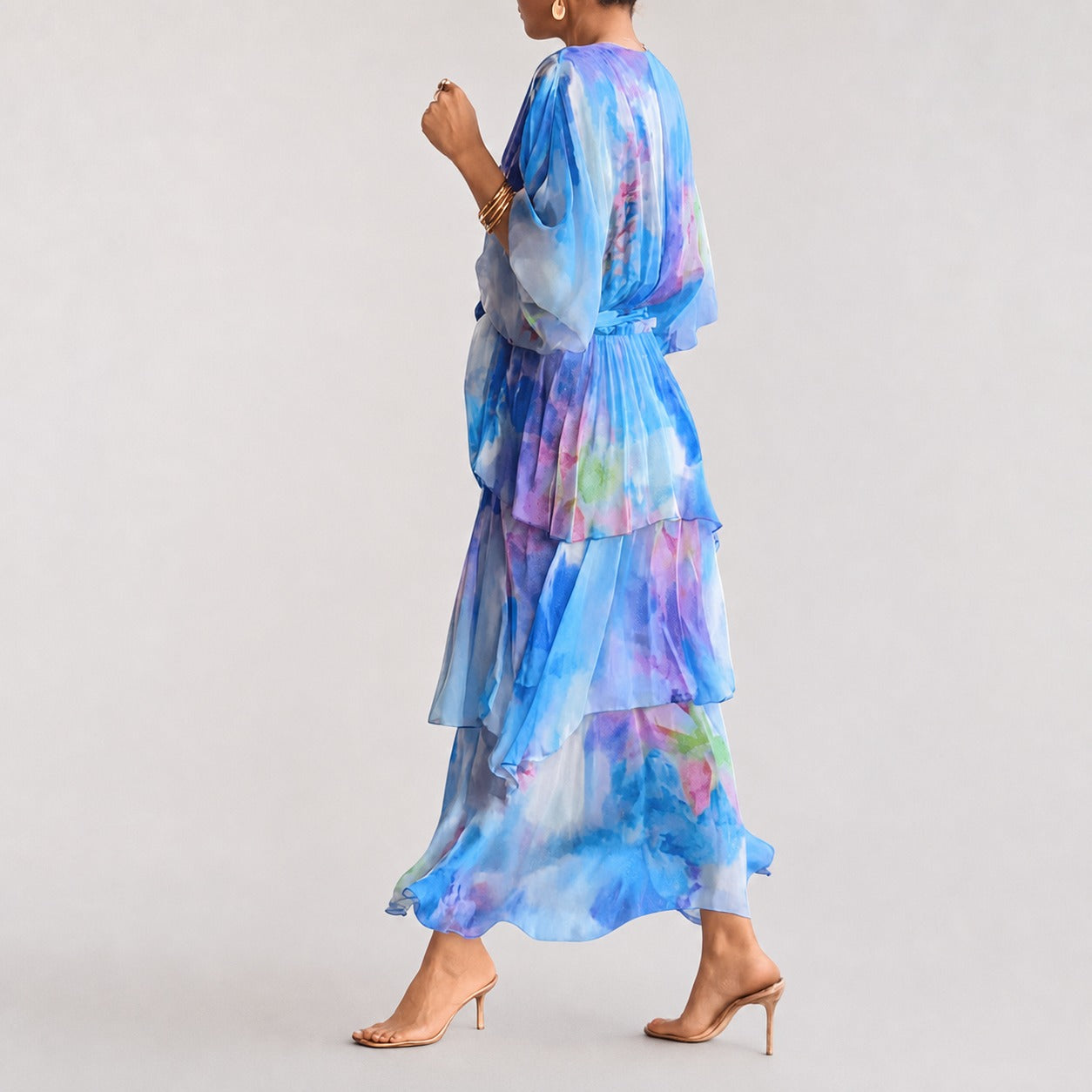 Denise - Elegantes Kleid mit mehreren Schichten