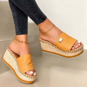 Camilla - Modische hohe Plattform-Sandalen