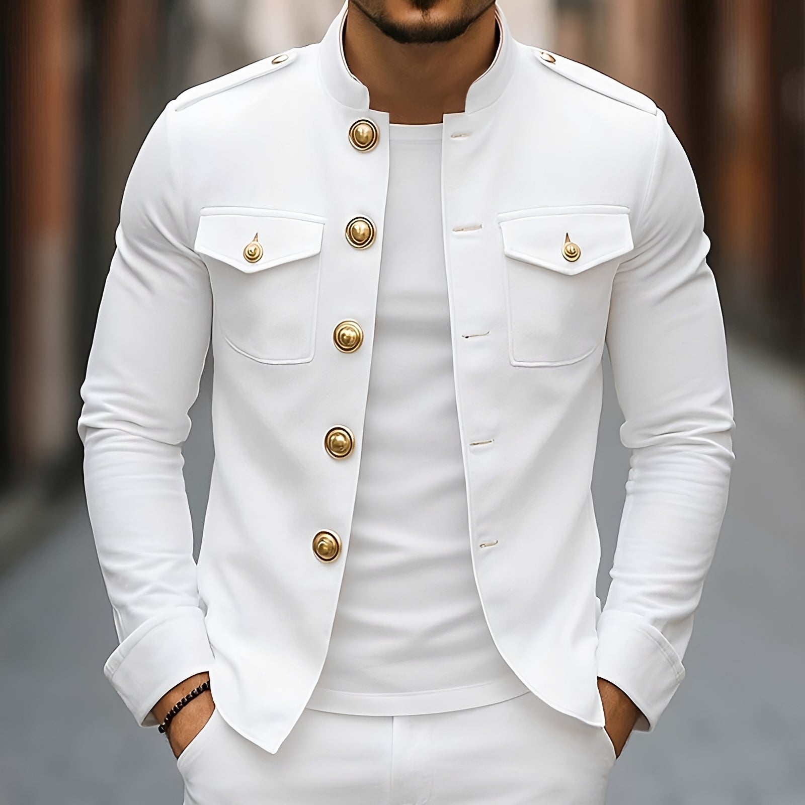 Leighton - Bequeme Jacke mit klassischen Knöpfen