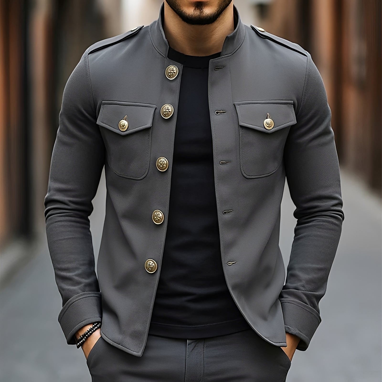 Leighton - Bequeme Jacke mit klassischen Knöpfen