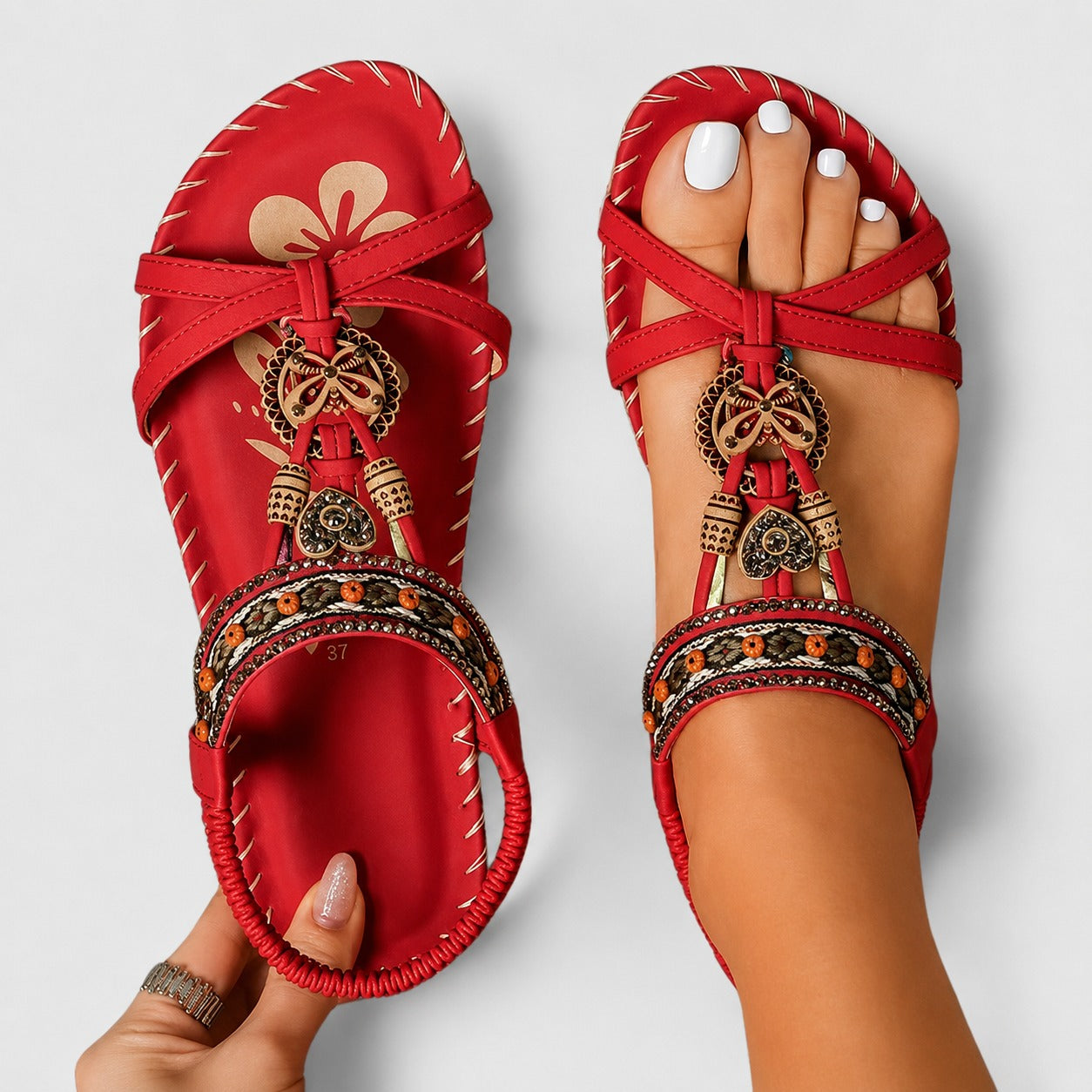 Eleanor - Elegante flache Sandalen mit funkelnden Details