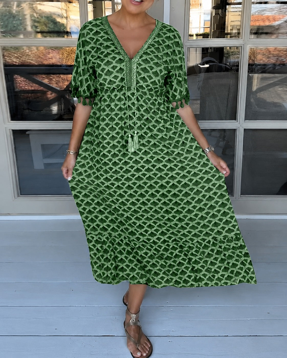 Cara - Stilvolles Kleid mit V-Ausschnitt