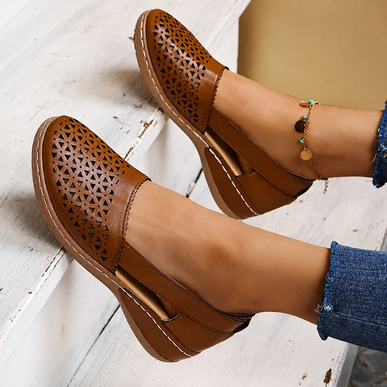 Tegan - Modische Sandalen mit Muster