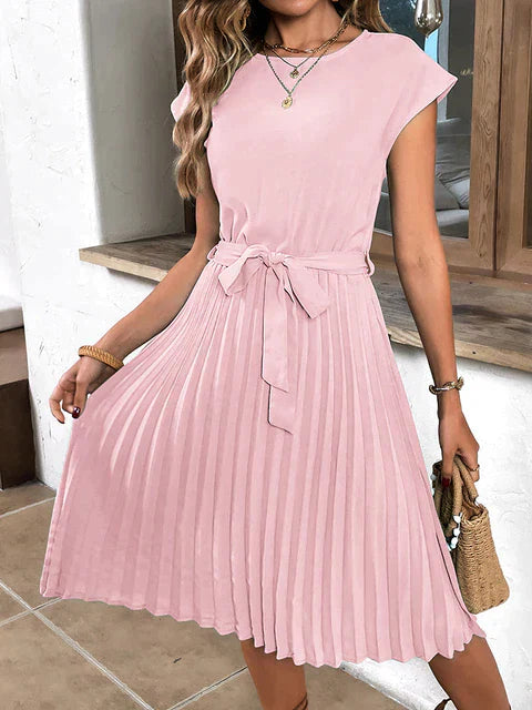 Klara – Sommerkleid mit Plissee und kurzen Ärmeln