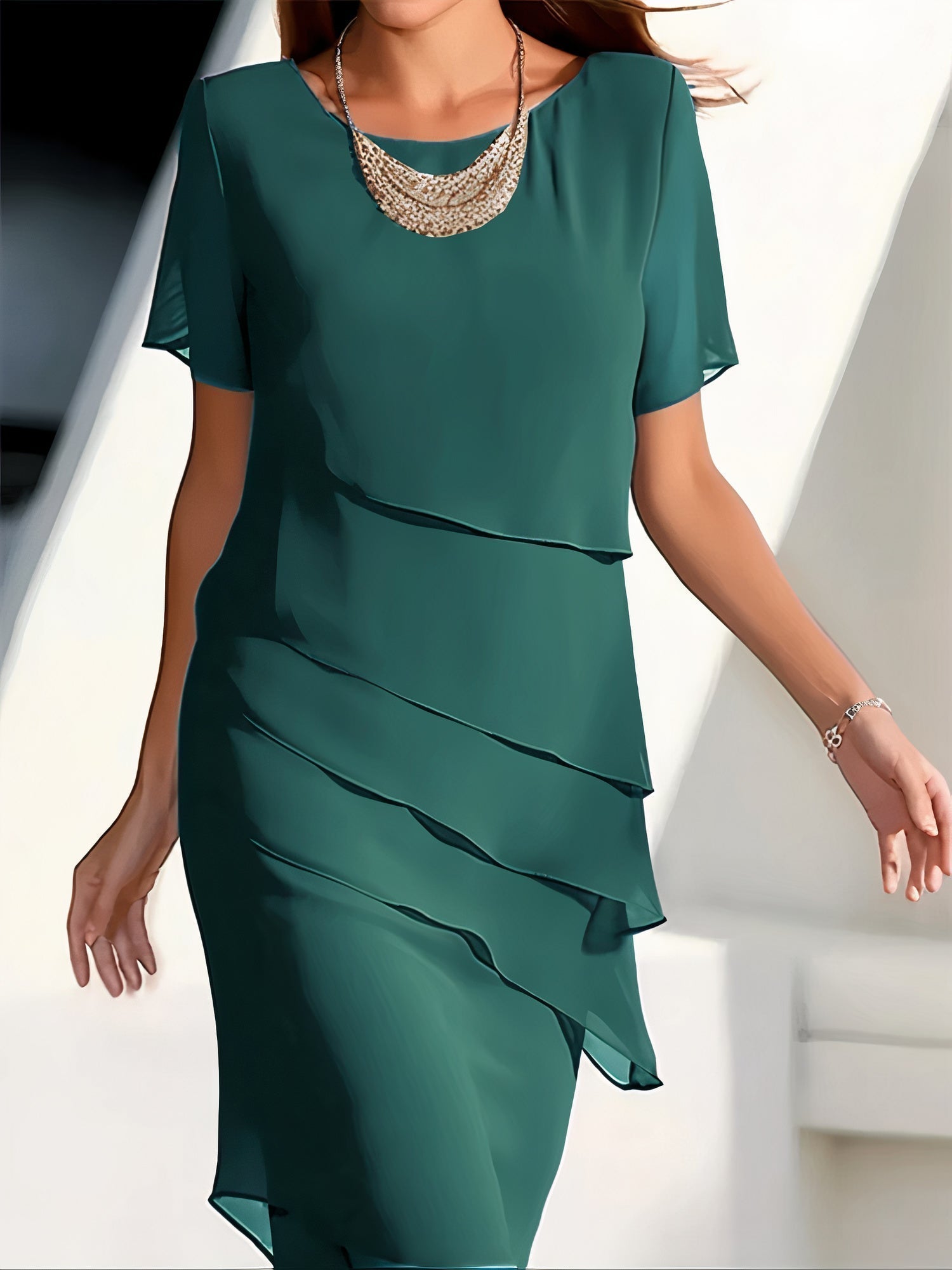 Bernadette - Luftiges Chiffonkleid mit Falten
