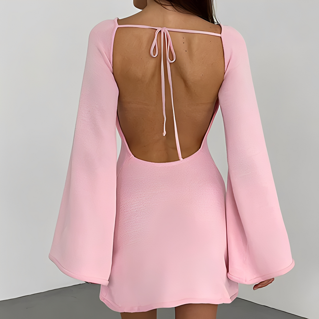 Aryana - Elegantes langärmeliges Sommerkleid für Frauen
