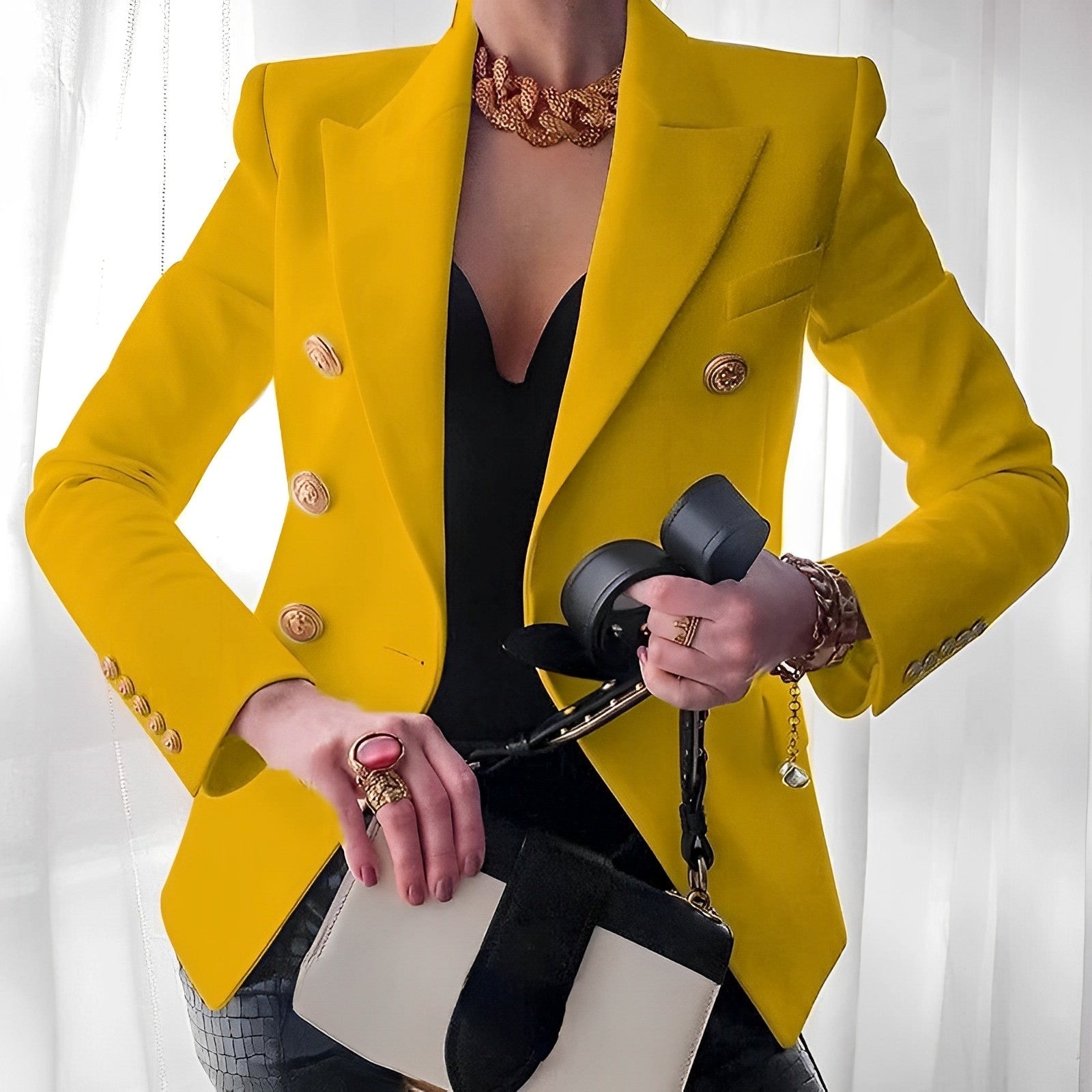 Dianna – Schicke Jacke, die weibliche Eleganz unterstreicht