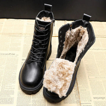 Delphine – Schwarze Winterstiefel