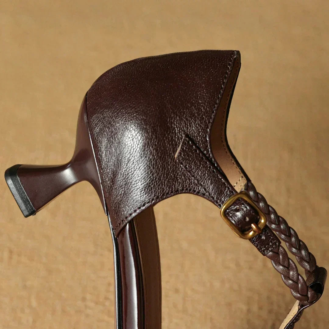 Kara – Stilvolle Ledersandalen