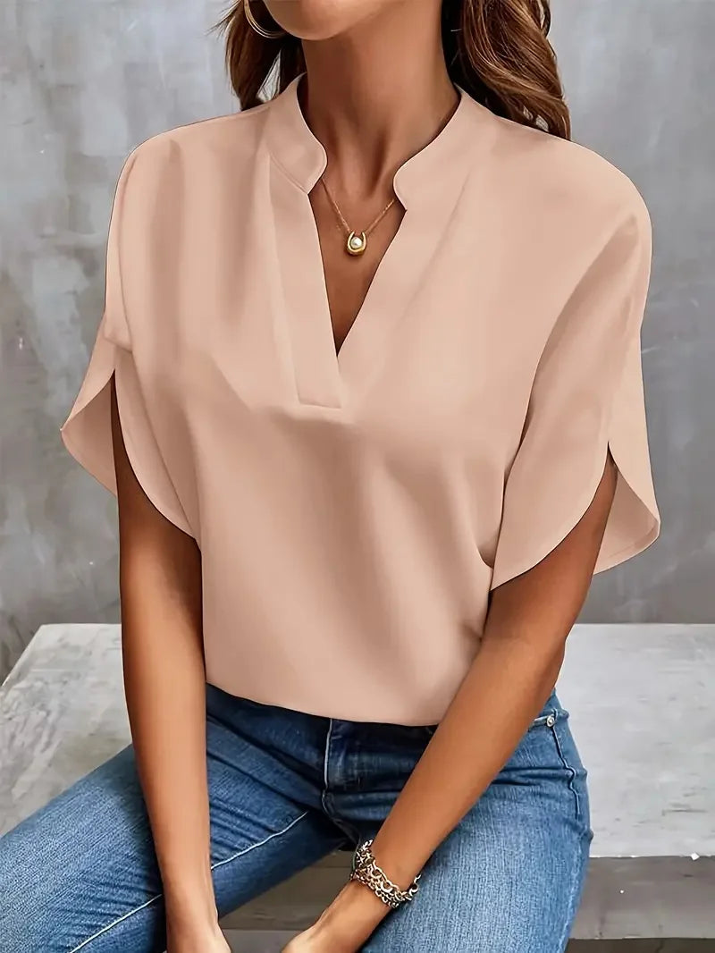 Isalie – Schicke Bluse mit V-Ausschnitt und fließendem Stoff