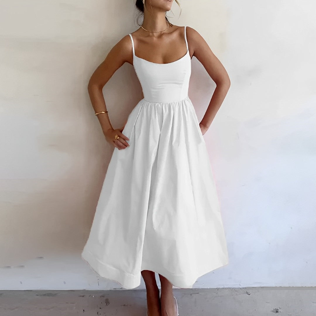 Fabiana - Damenkleid mit schmalen Trägern und Rüschendetails