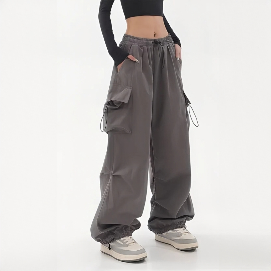 Aimée - Zeitgemäße Cargohose mit weitem Bein