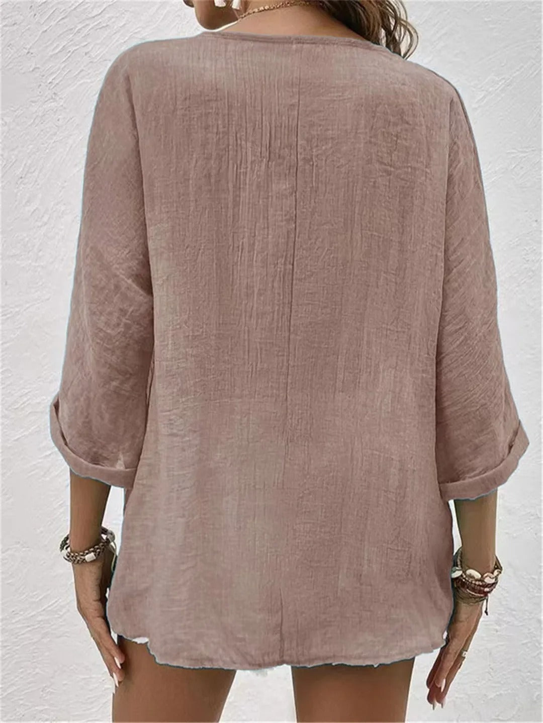 Fayo - Schlichte Bluse mit V-Ausschnitt und Knöpfen
