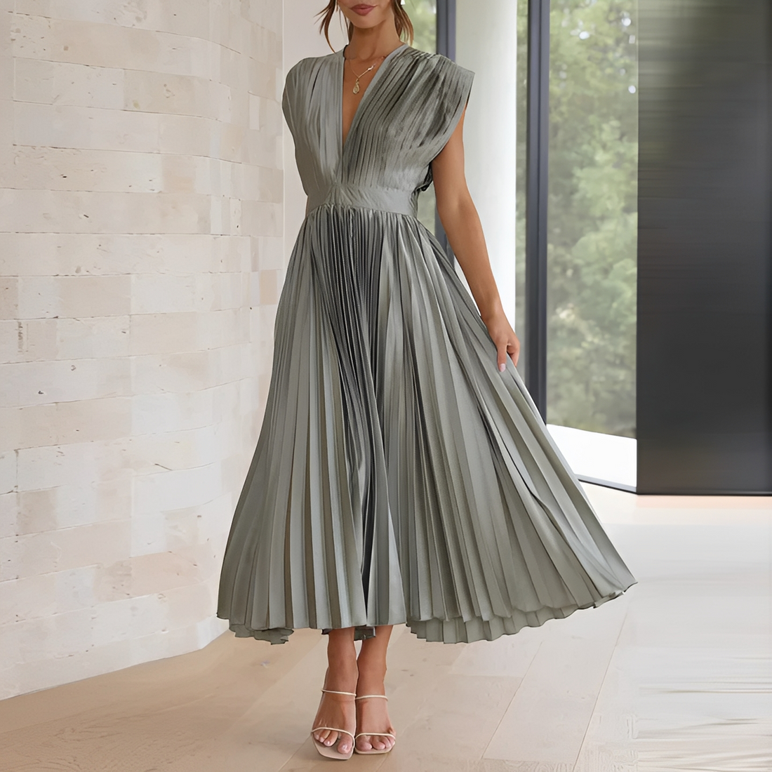 Cristine - Stilvolles Kleid mit V-Ausschnitt für Damen