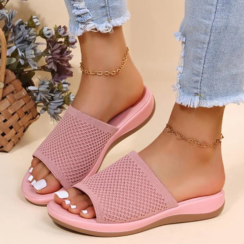 Wendy - Bequeme Sandalen Hausschuhe für drinnen und draußen