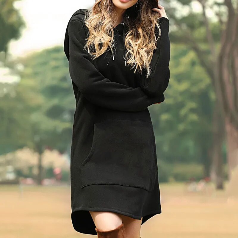 Juris – Langes Sweatkleid mit Kapuze