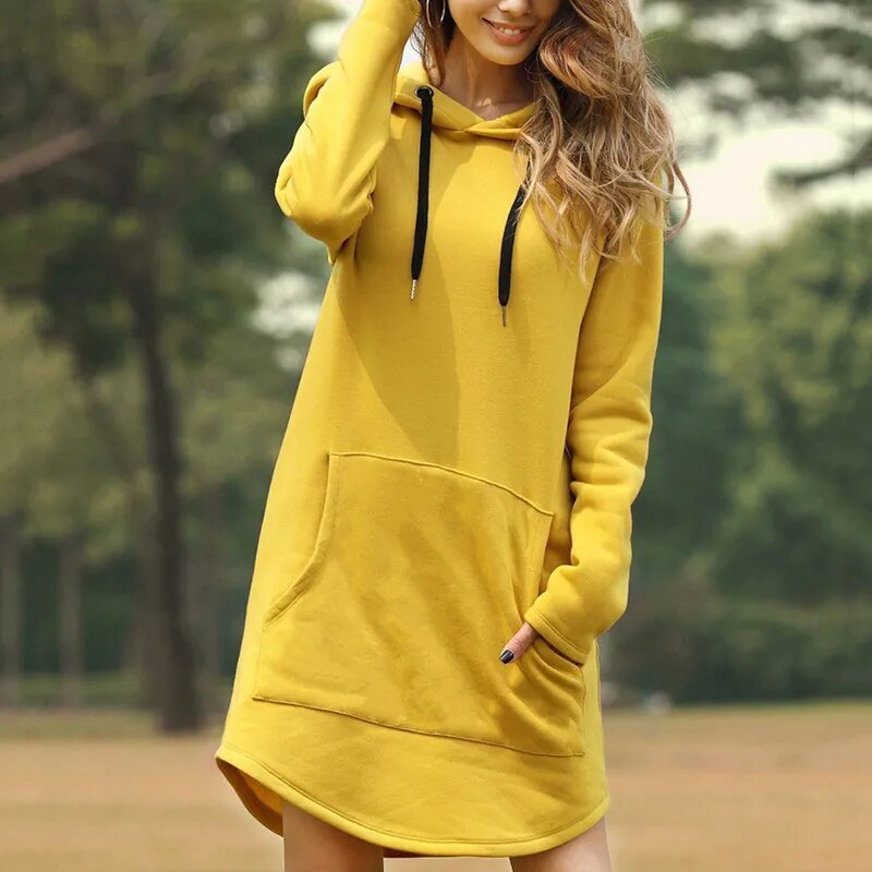 Juris – Langes Sweatkleid mit Kapuze