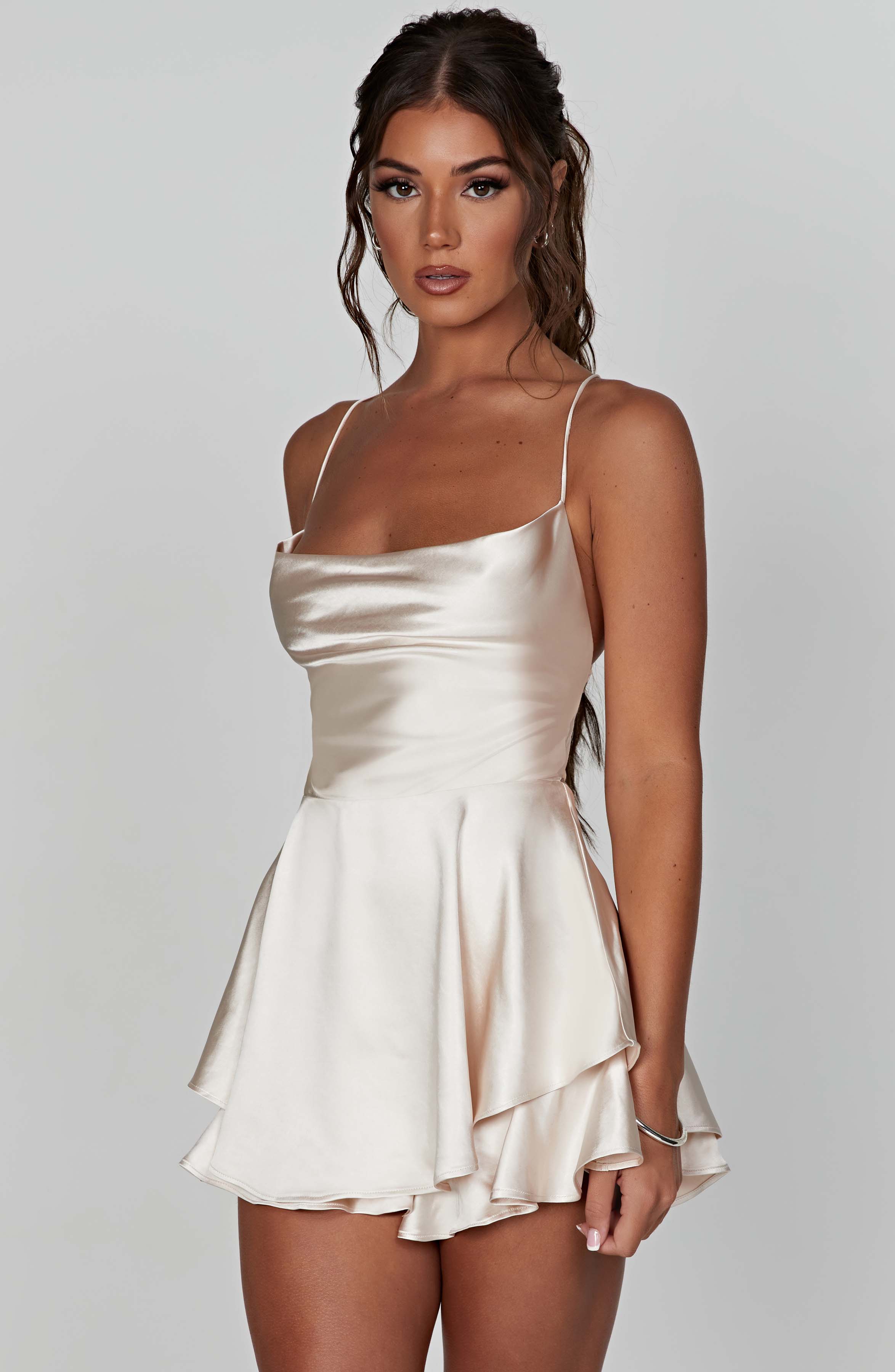 Emilia - Satin-Minikleid