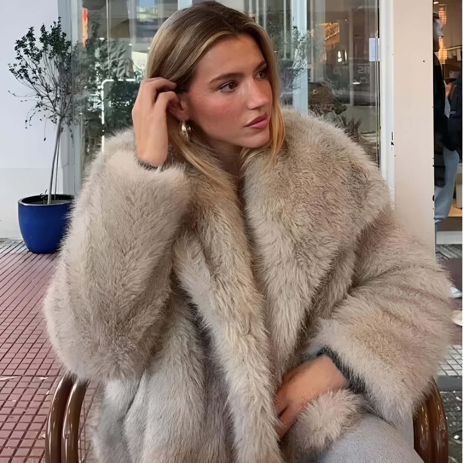 Corina - Stilvoller kurzer Mantel mit Revers für Damen