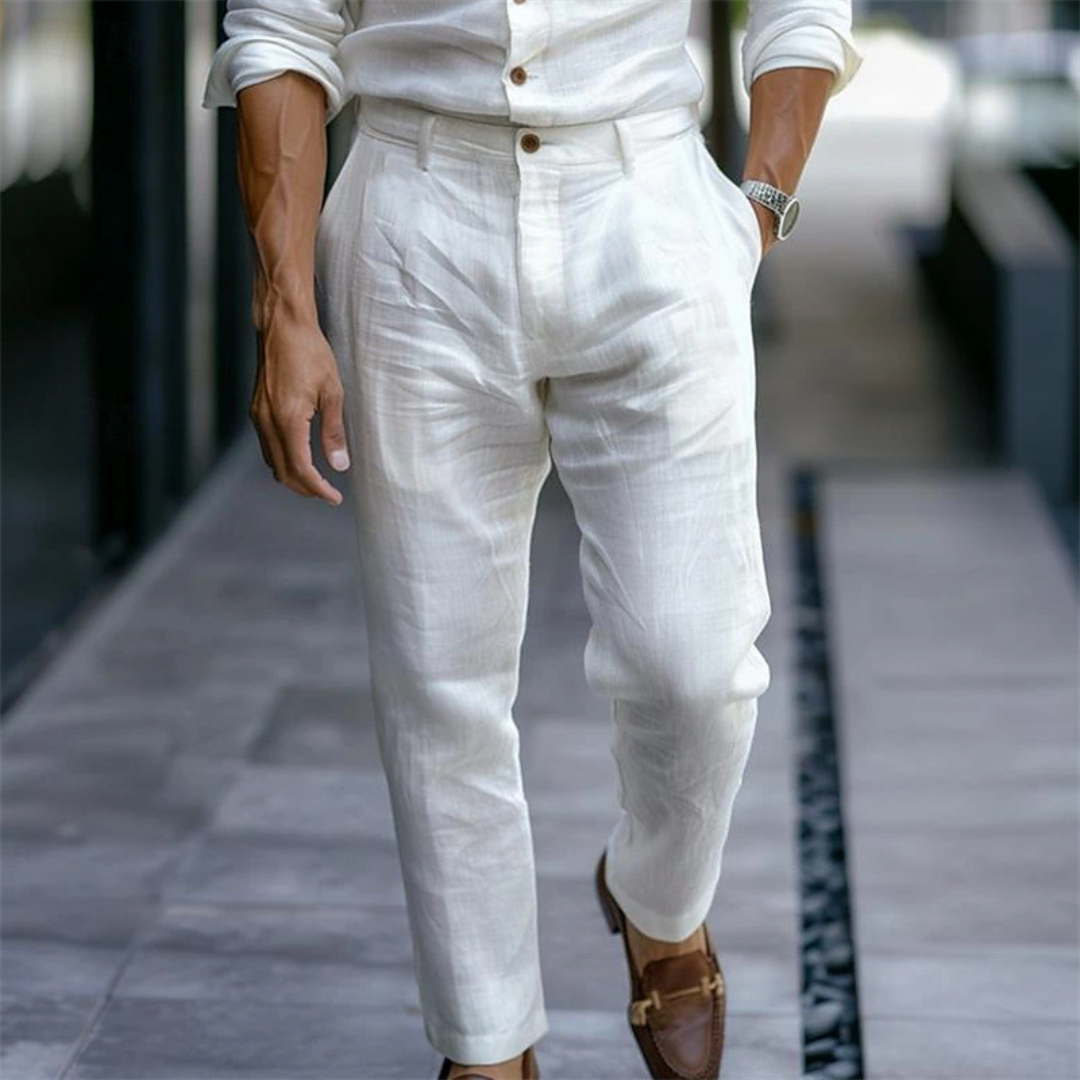 Herren Hose - Tailored Pleated Front, Slim Tailored Passform mit Bundverschluss