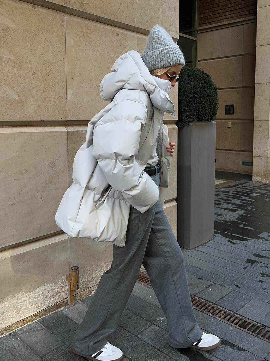 Natalia – Daunenjacke mit Kapuze