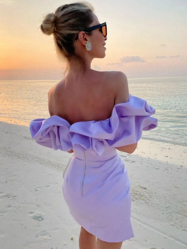 Waverly - Satin-Kleid mit schulterfreiem Rüschendetail