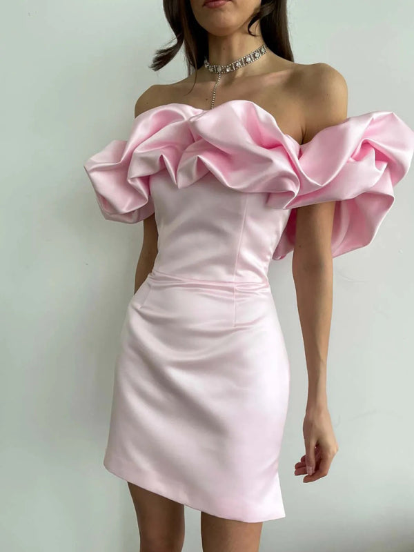 Waverly - Satin-Kleid mit schulterfreiem Rüschendetail