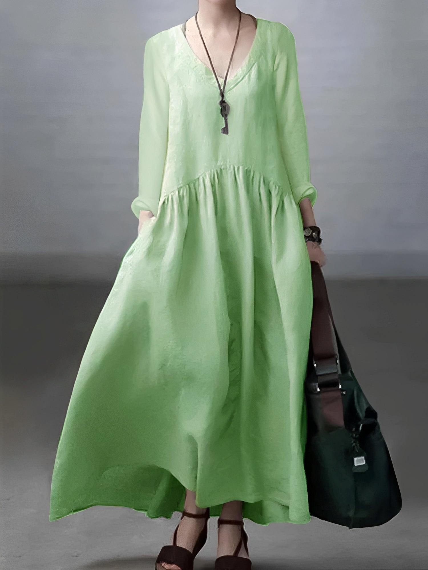 Lindy - Weites und lässiges Kleid mit V-Ausschnitt für Damen