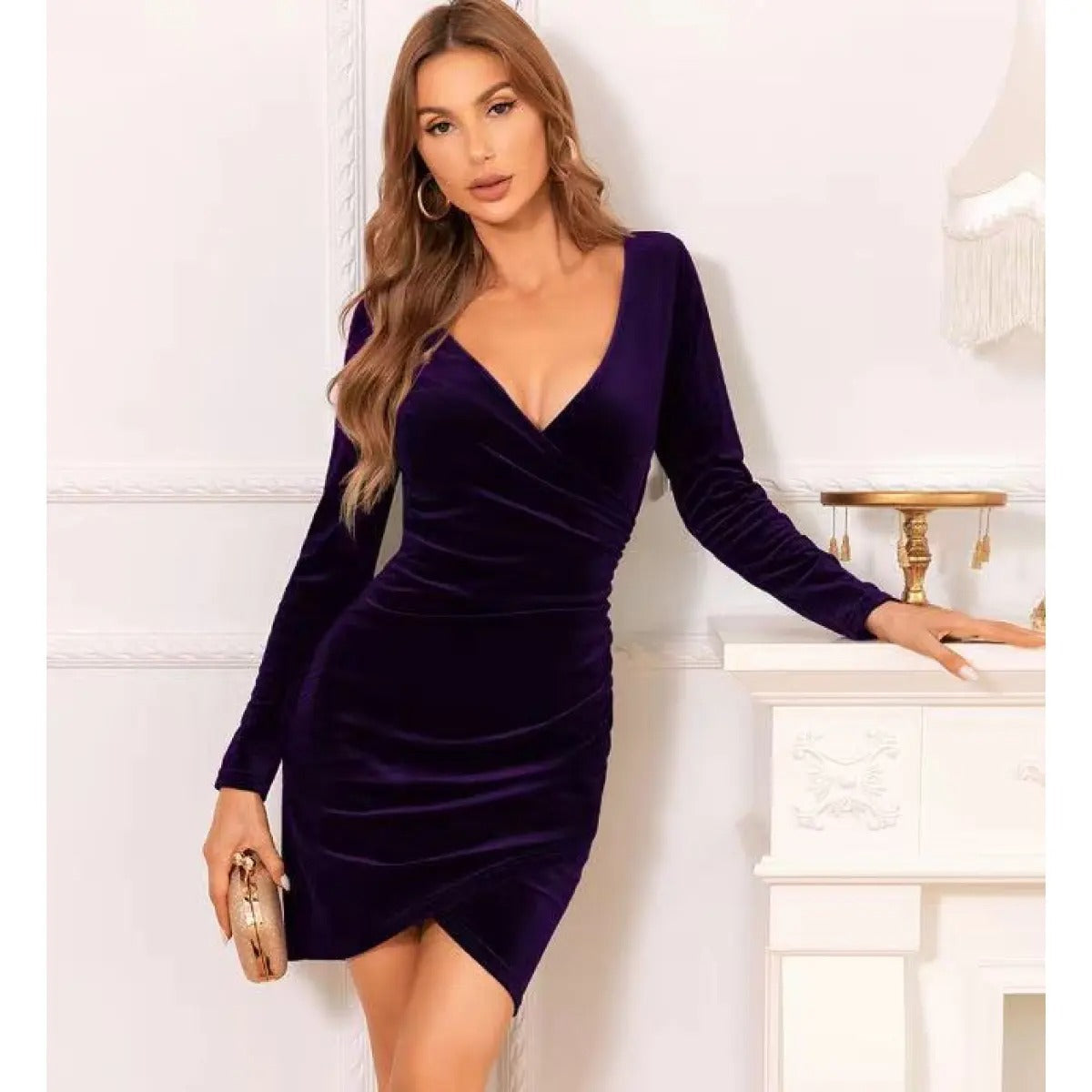 Quinn – Stilvolles Kleid aus Samt