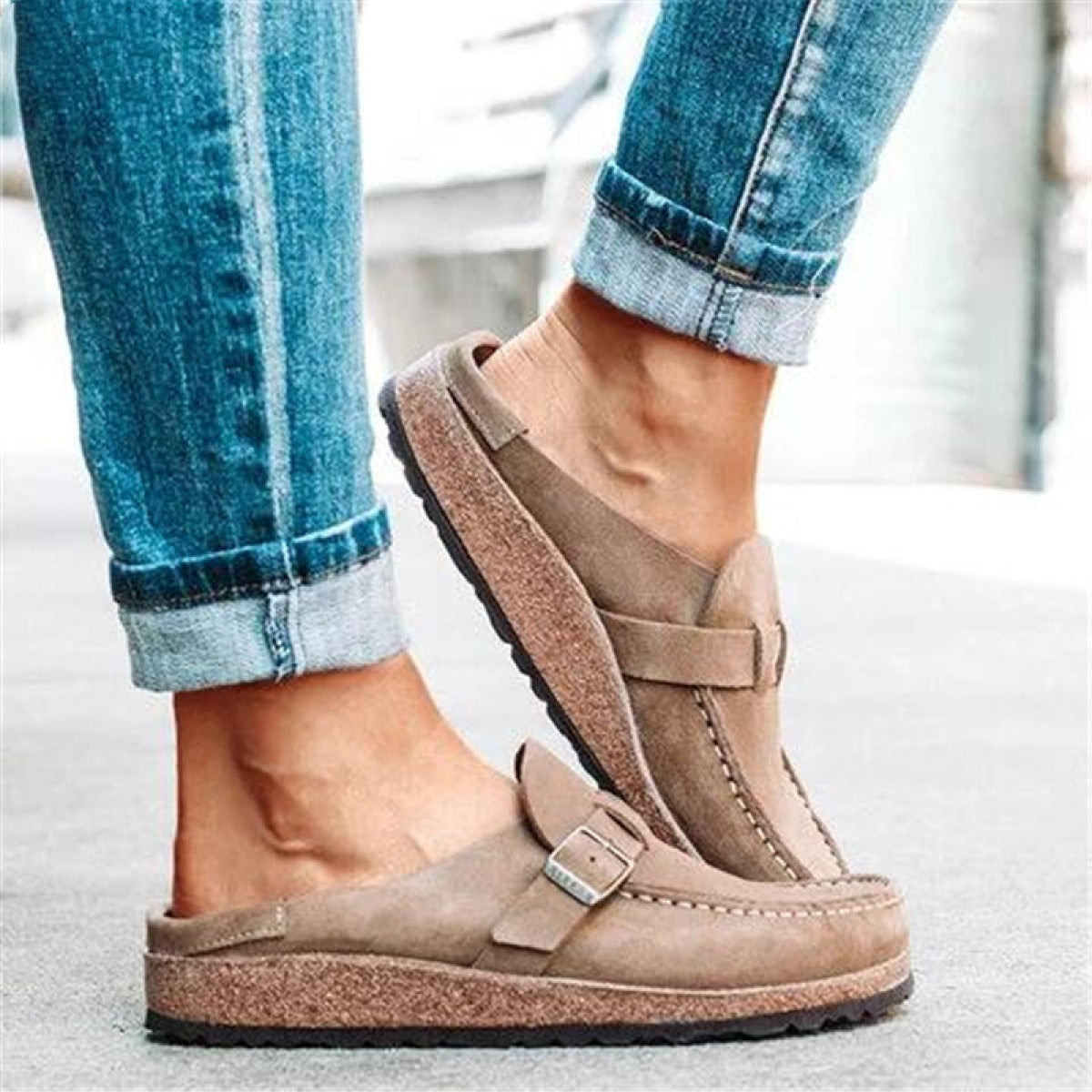 Sofie – Bequeme Damenclogs mit anpassbarem Riemen