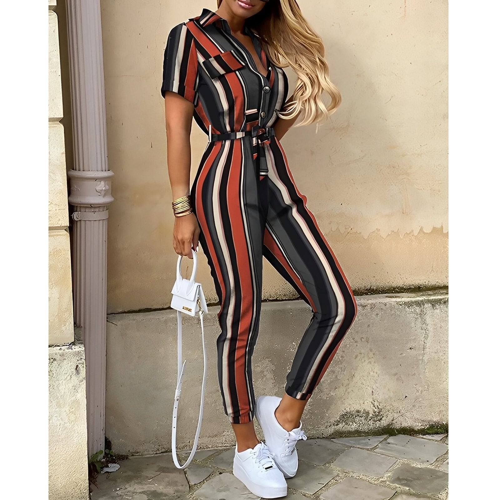 Cecilia – Eleganter taillierter Jumpsuit