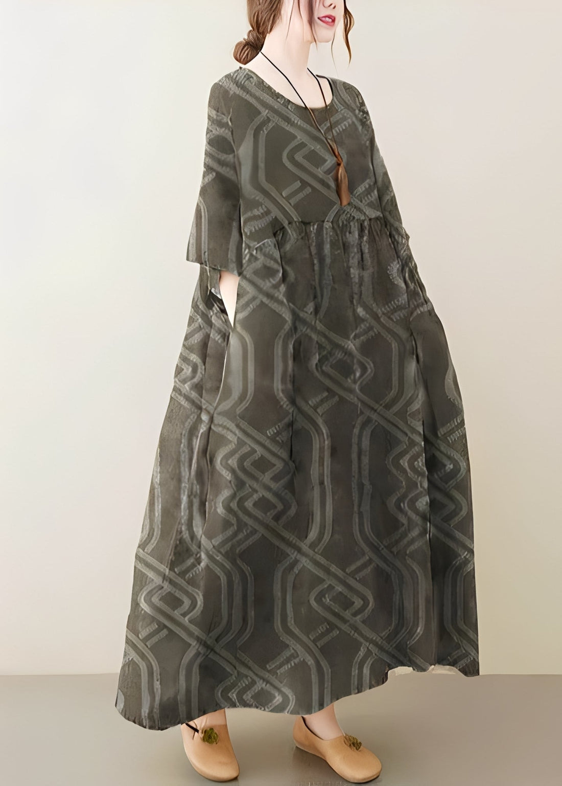Mariam - Elegantes und lockeres Kleid mit weitem Saum für Frauen