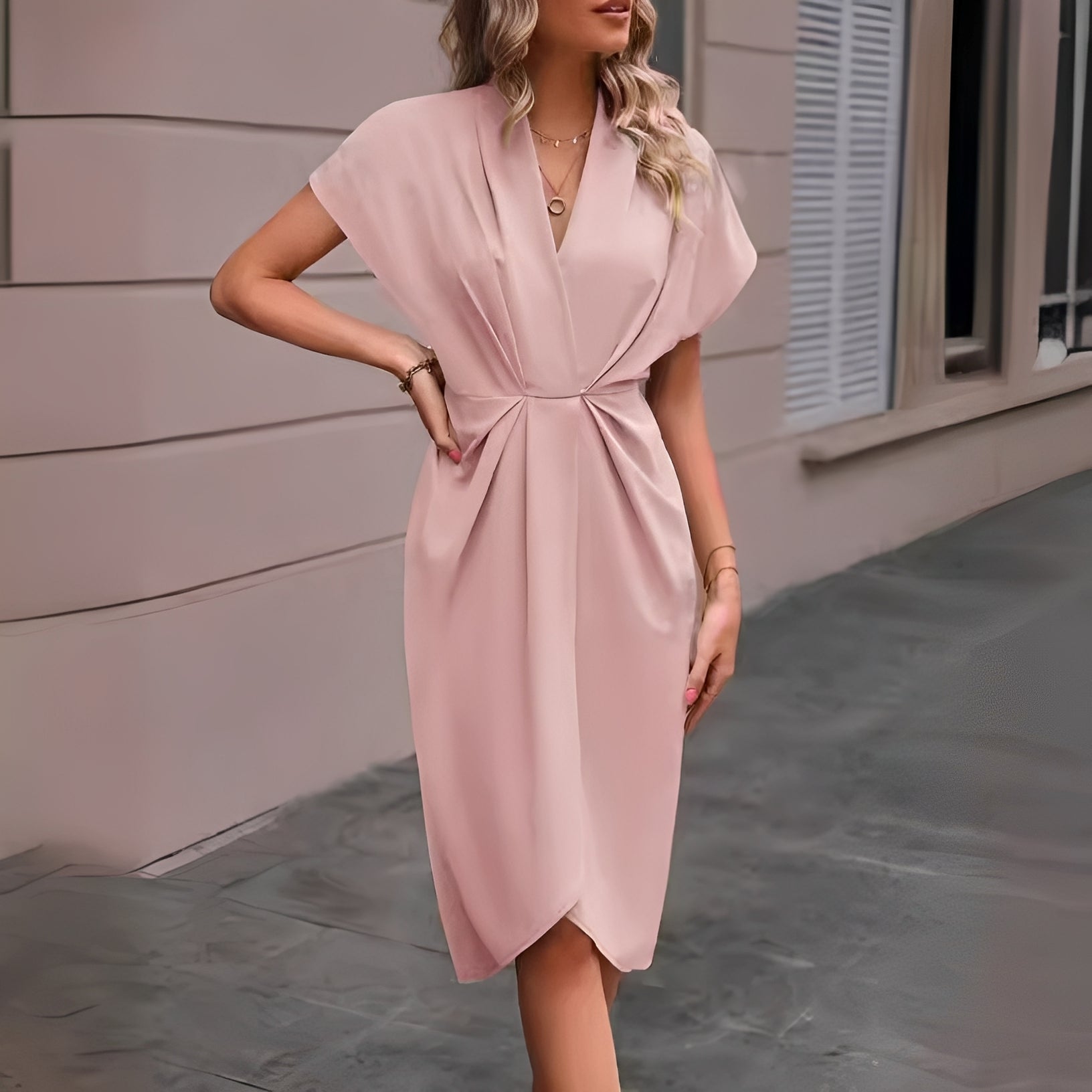 Vera – Stilvolles Midi-Wickelkleid